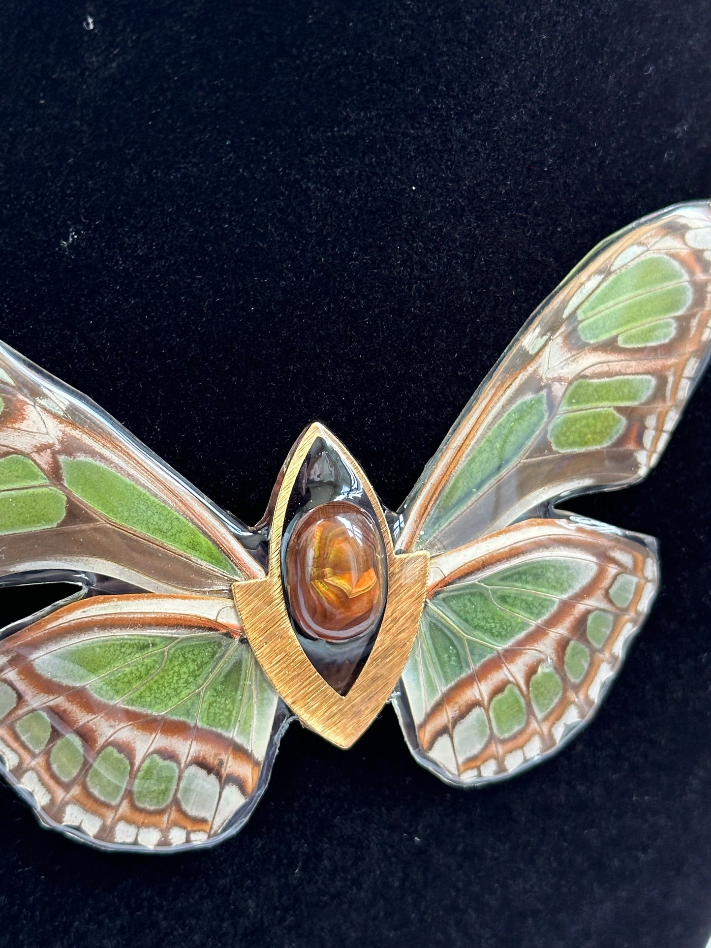 Sovereign Amulet